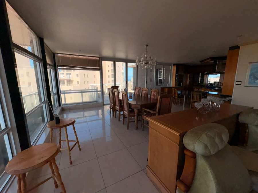 7 Bedroom Property for Sale in Quigney Eastern Cape